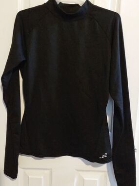 LOT Of 2 Activewear Long Sleeve Tops BCGB Black & Grey Danskin L(12/14)
